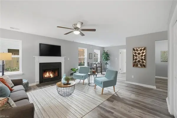 5064 Gatehouse Way, Virginia Beach, VA 23455