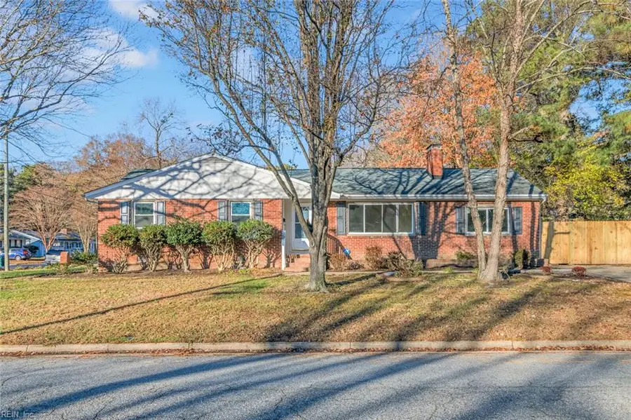 124 Allison Road, Newport News, VA 23602 - Image #2