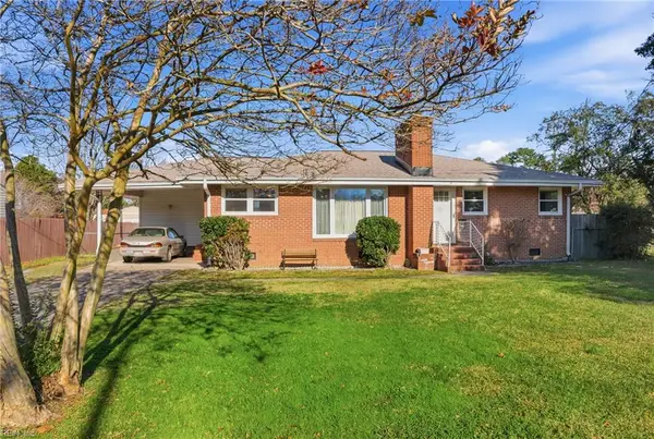 4 Snidow Boulevard, Newport News, VA 23608