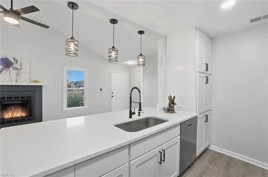 800 Cannonade Trail, Virginia Beach, VA 23454 - Image #3