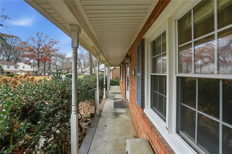 6325 Chestnut Hill Road, Virginia Beach, VA 23464 - Image #3