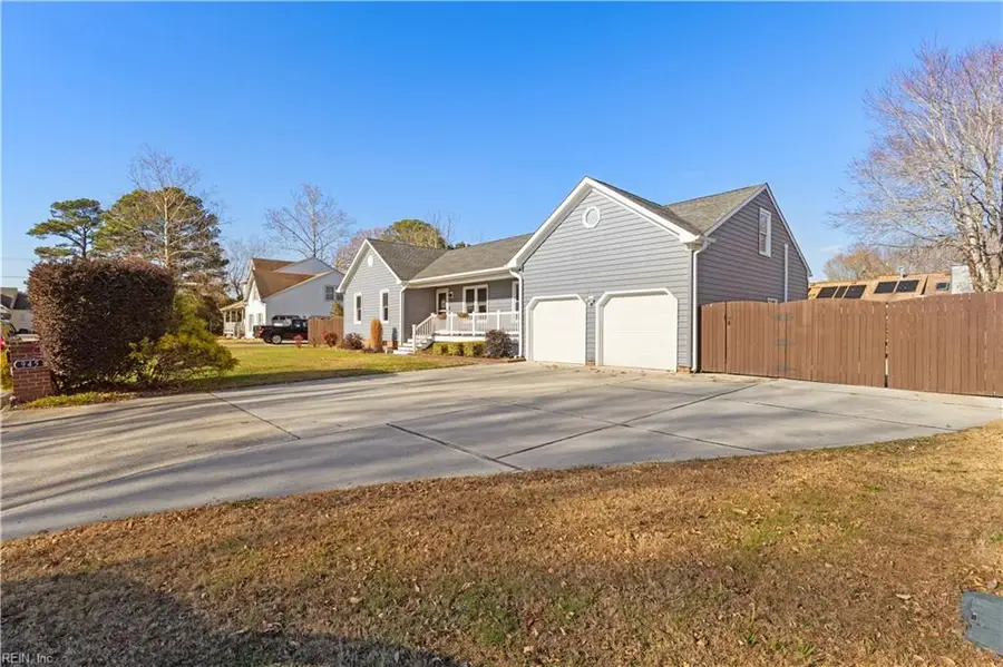 945 Saddleback Trail Rd, Chesapeake, VA 23322 - Image #3