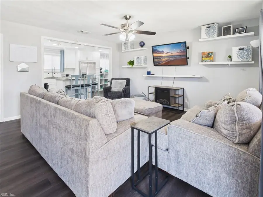 2820 Candlewood Circle, Chesapeake, VA 23325 - Image #3