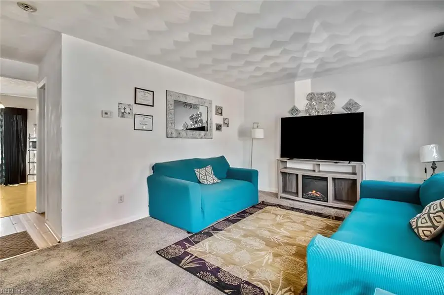 2121 Kimball Circle, Virginia Beach, VA 23455 - Image #3