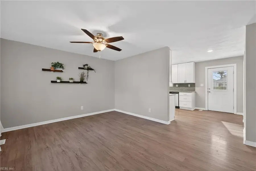 4945 Erskine Street, Virginia Beach, VA 23462 - Image #3