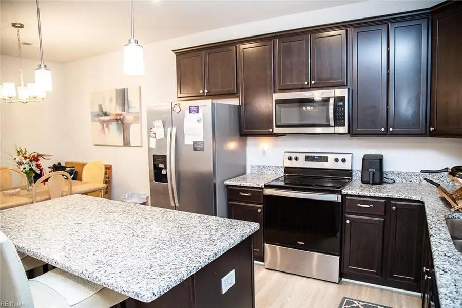 640 Revival Lane, Virginia Beach, VA 23462 - Image #3