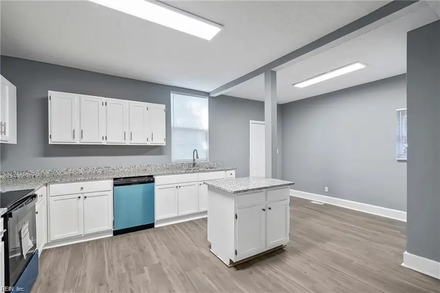2011 Chestnut Avenue, Newport News, VA 23607 - Image #3