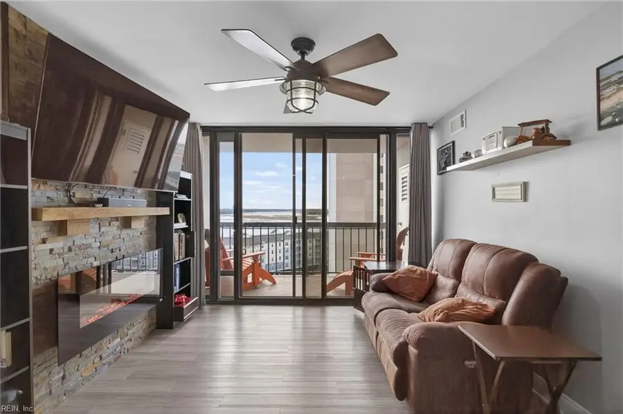 3288 Page Avenue #1109, Virginia Beach, VA 23451 - Image #2