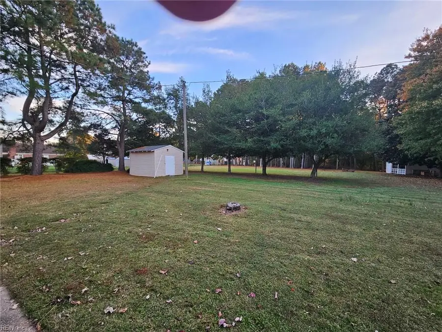 381 Etheridge Road, Chesapeake, VA 23322 - Image #2