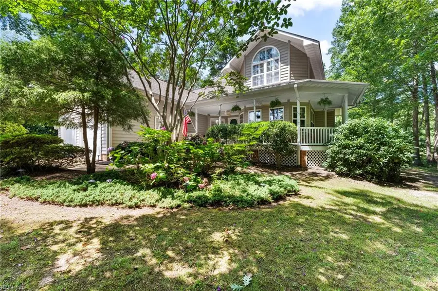 102 Holly Place, Yorktown, VA 23692 - Image #2