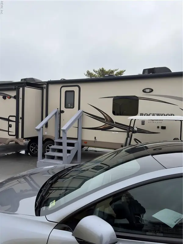 3665 Sandpiper Road #158, Virginia Beach, VA 23456