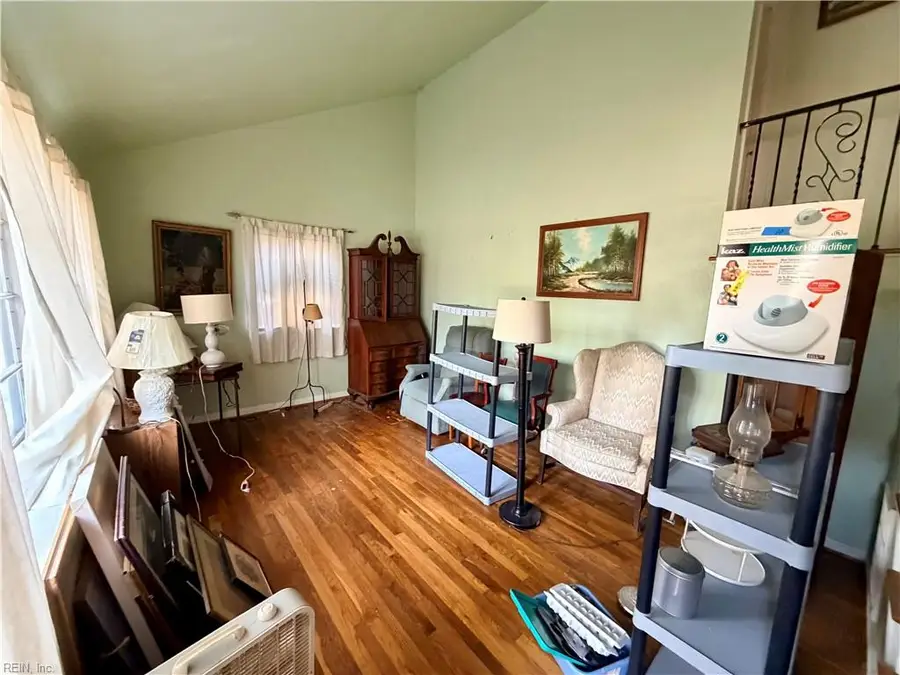 4125 Edinburgh Drive, Virginia Beach, VA 23452 - Image #3