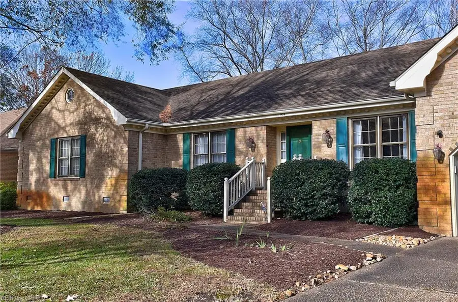 1924 Grayfalcon Drive, Norfolk, VA 23518 - Image #2