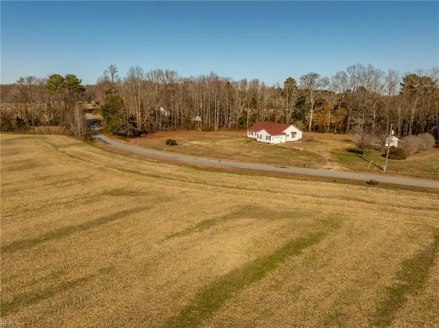 9039 Coles Landing Drive, Gloucester, VA 23061 - Image #2