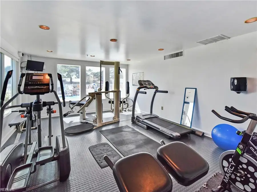 3665 Sandpiper Road #236, Virginia Beach, VA 23456 - Image #3