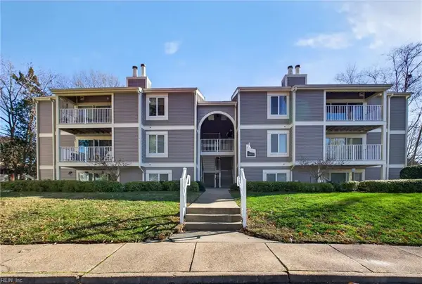 1012 Autumn Woods Lane #110, Virginia Beach, VA 23452