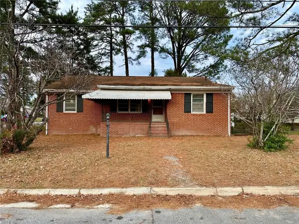 708 Maryland Avenue, Suffolk, VA 23434