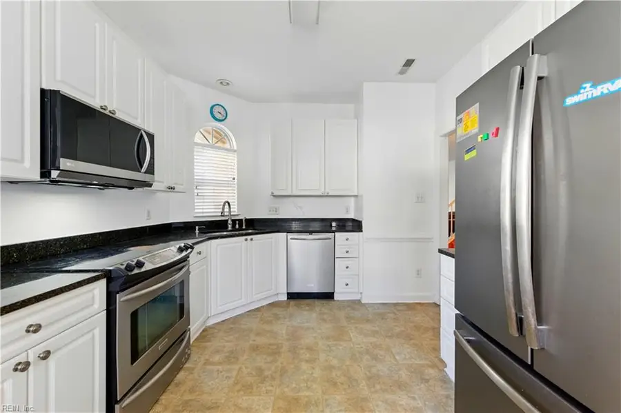 1102 Noble Walk Court, Virginia Beach, VA 23454 - Image #3
