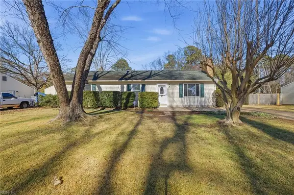 1616 Woodbriar Lane, Chesapeake, VA 23323