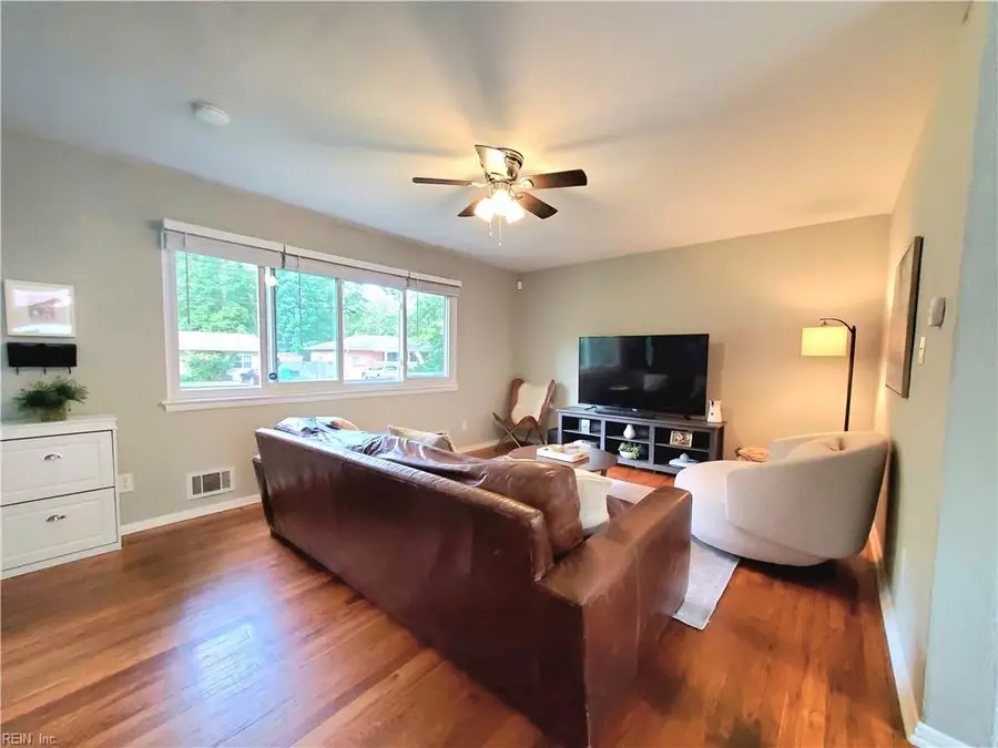 4912 Erskine Street, Virginia Beach, VA 23462 - Image #3