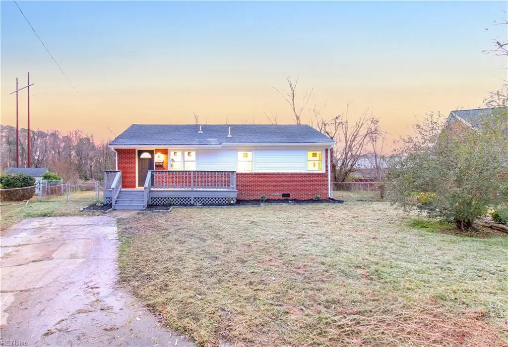 103 Mccall Court, Hampton, VA 23666 - Image #1
