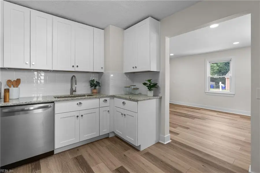 9222 Phillip Avenue, Norfolk, VA 23503 - Image #3