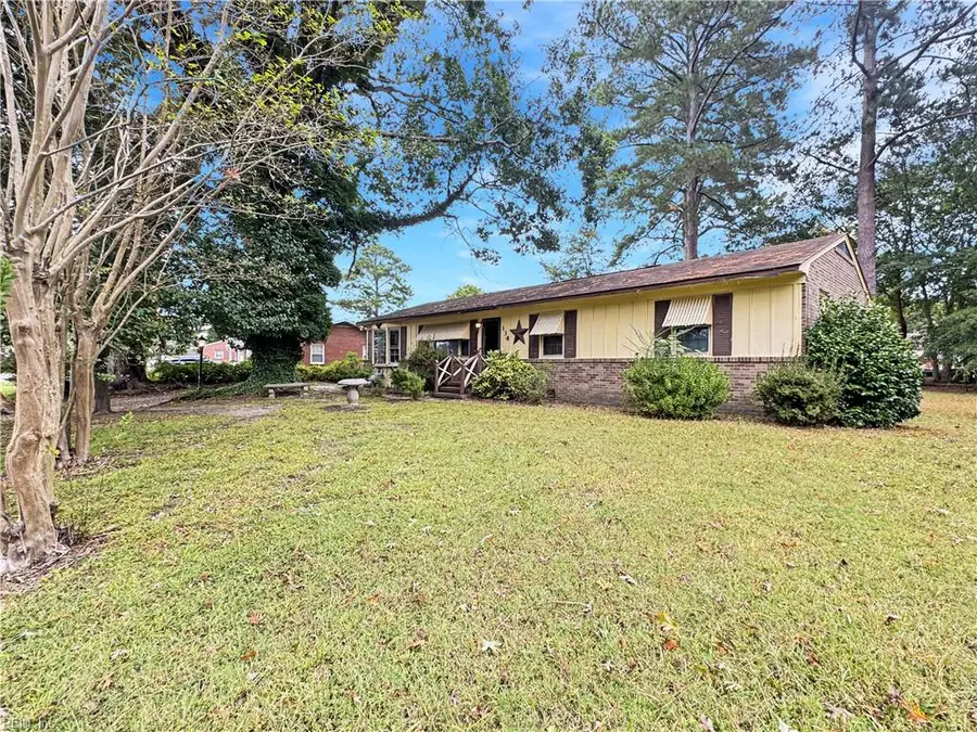 138 Beechwood Drive, Suffolk, VA 23434 - Image #3