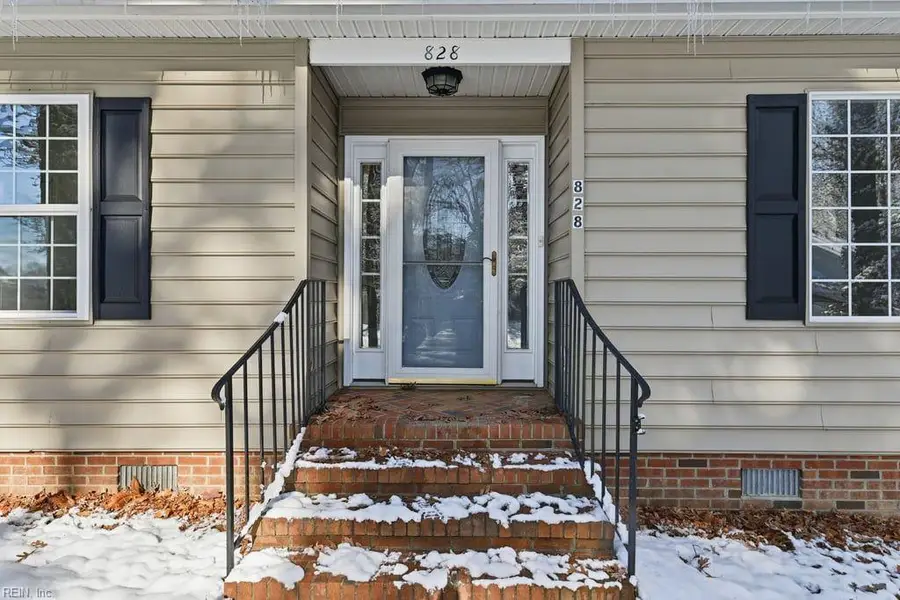 828 Connors Drive, Newport News, VA 23608 - Image #3