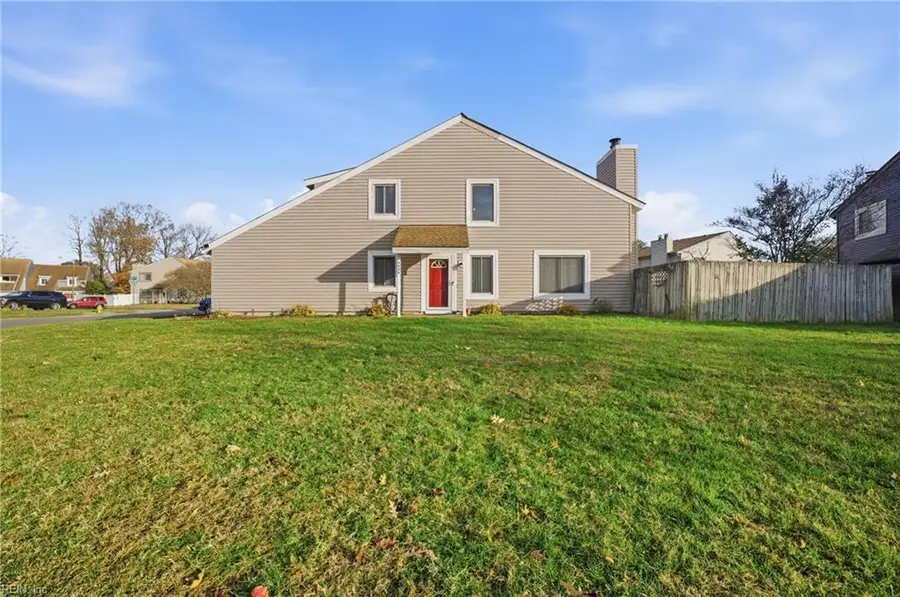 4036 Lake Ridge Circle, Virginia Beach, VA 23452 - Image #3