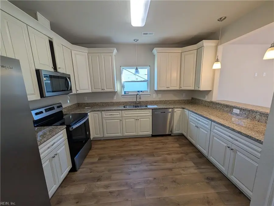 901 Railroad Avenue, Suffolk, VA 23434 - Image #2