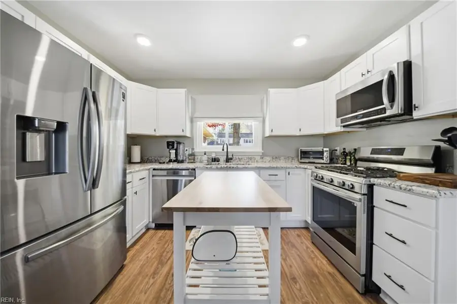 504 Kingston Drive, Virginia Beach, VA 23452 - Image #3