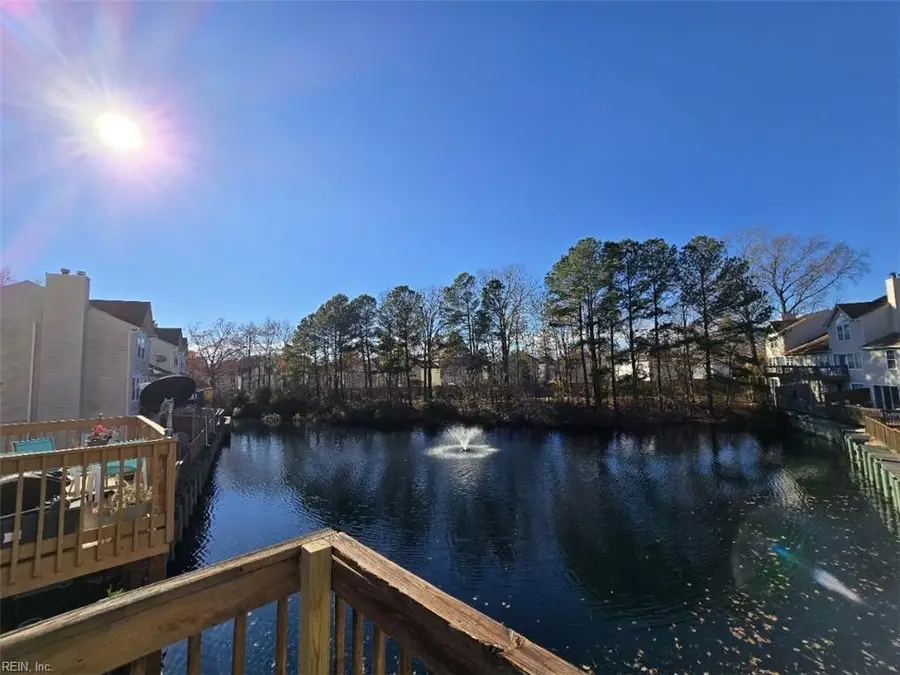 989 Gas Light Lane #989, Virginia Beach, VA 23462 - Image #3
