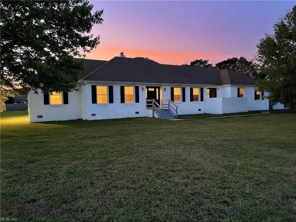 102 Foxcroft Road, Suffolk, VA 23435