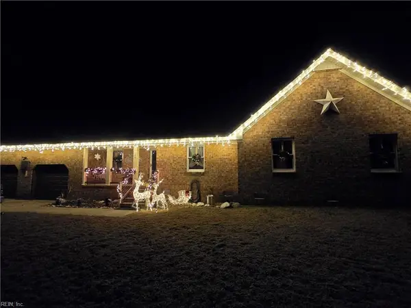 104 Chrisfield Circle, Smithfield, VA 23430