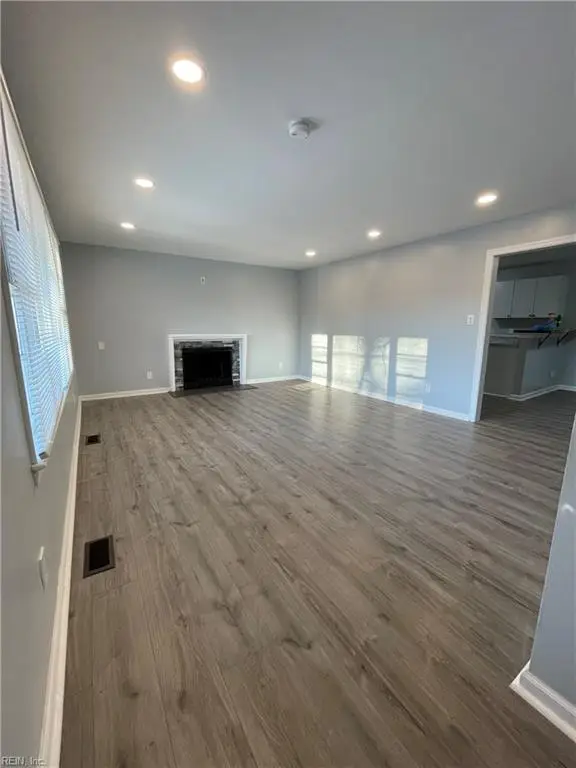 122 Kendall Drive, Newport News, VA 23601 - Image #3