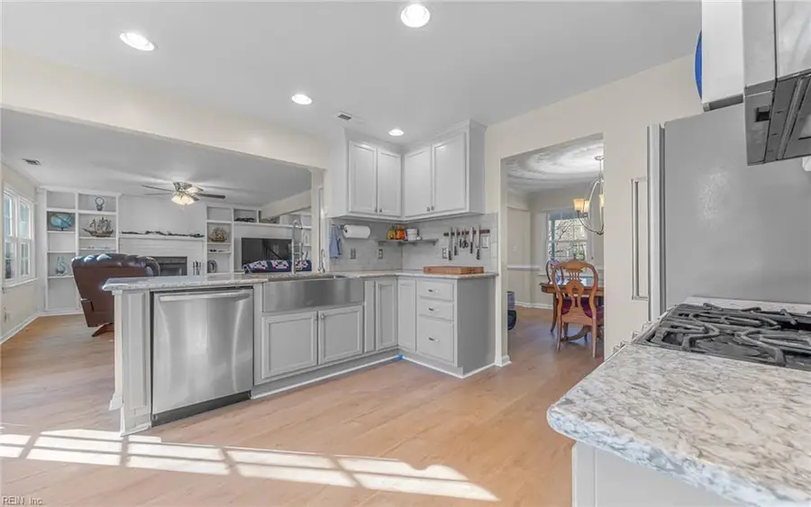 1219 Fairway Drive, Chesapeake, VA 23320 - Image #3