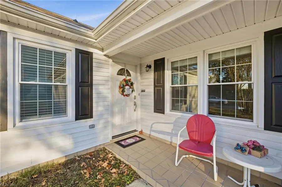 1016 Red Mill Boulevard, Virginia Beach, VA 23454 - Image #3