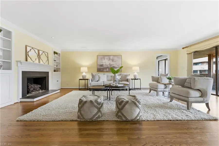 700 Oriole Drive #513, Virginia Beach, VA 23451 - Image #2