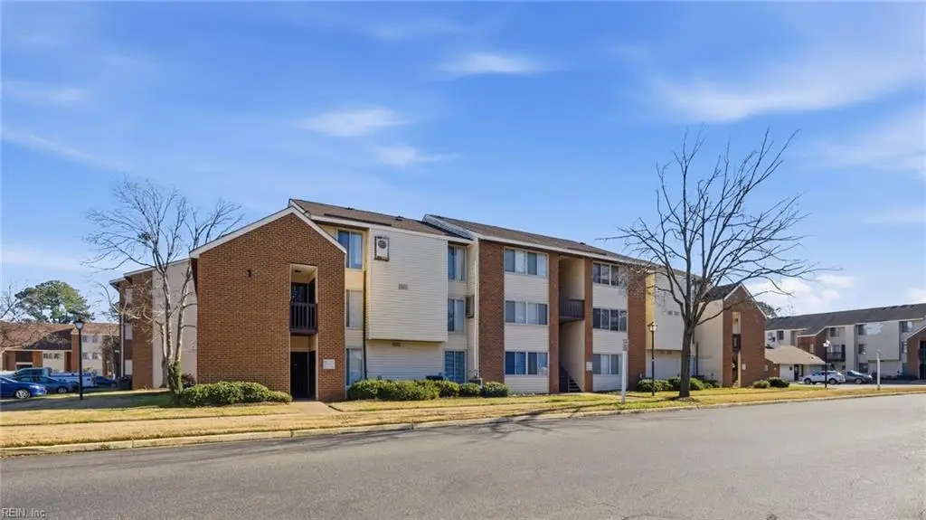 109 Hampton Club Drive #3, Hampton, VA 23666 - Image #1