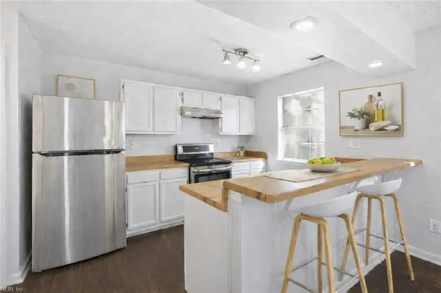 4620 Genoa Circle, Virginia Beach, VA 23462 - Image #3