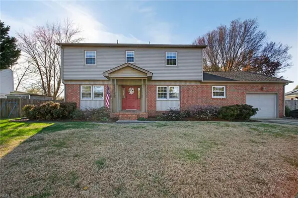 2205 Parkside Courts, Virginia Beach, VA 23454