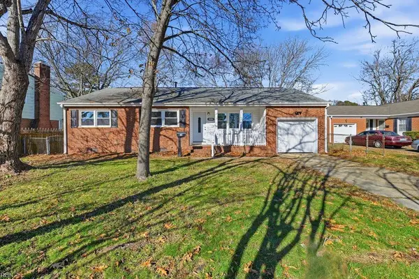 18 Fort Worth Street, Hampton, VA 23669