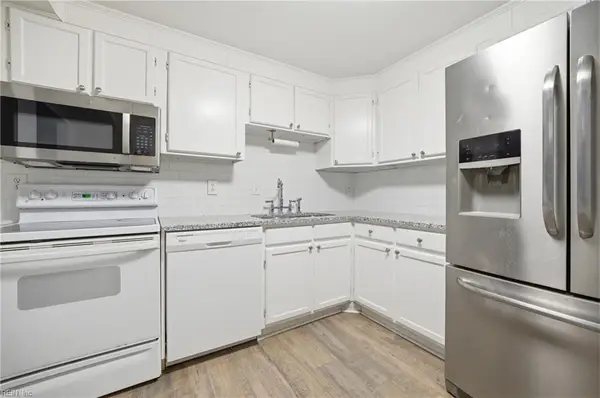 63 Charles Parish Drive, Poquoson, VA 23662