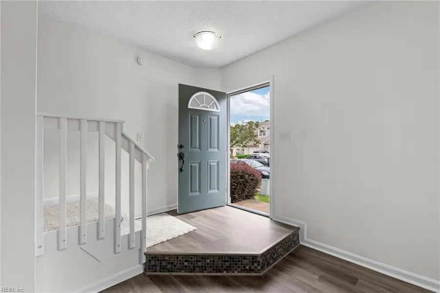 4724 Kempsville Greens Parkway, Virginia Beach, VA 23462 - Image #3