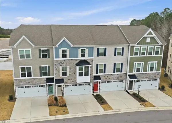 995 Gabion Way, Chesapeake, VA 23323