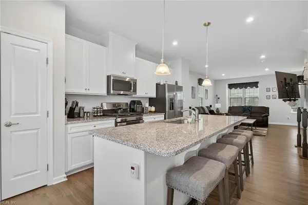 4235 Meander Way, Chesapeake, VA 23321