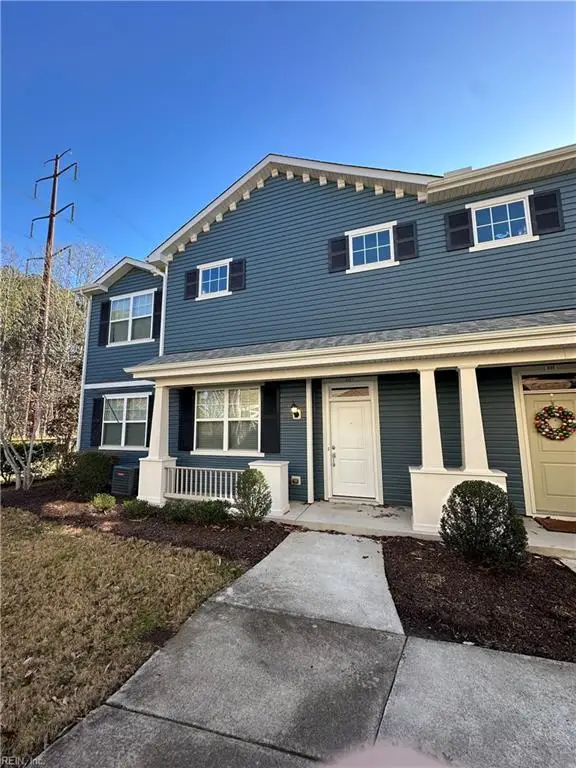 612 Lacy Oak Drive, Chesapeake, VA 23320 - Image #1