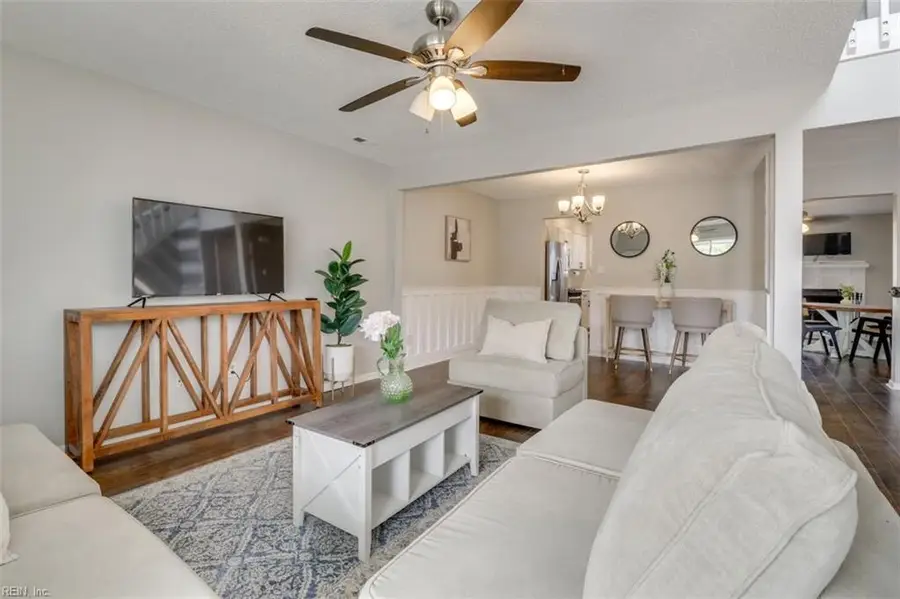 749 Quesnel Drive, Virginia Beach, VA 23454 - Image #2