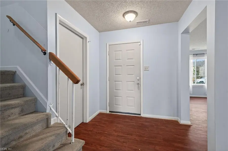 1621 Helmsley Court, Virginia Beach, VA 23464 - Image #3