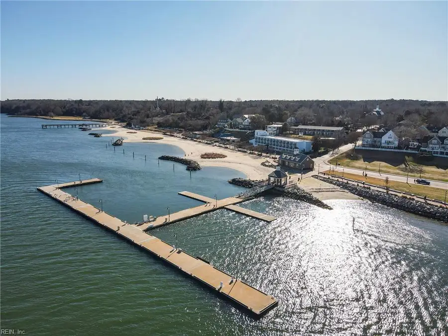 230 Nelson Street, Yorktown, VA 23690 - #2